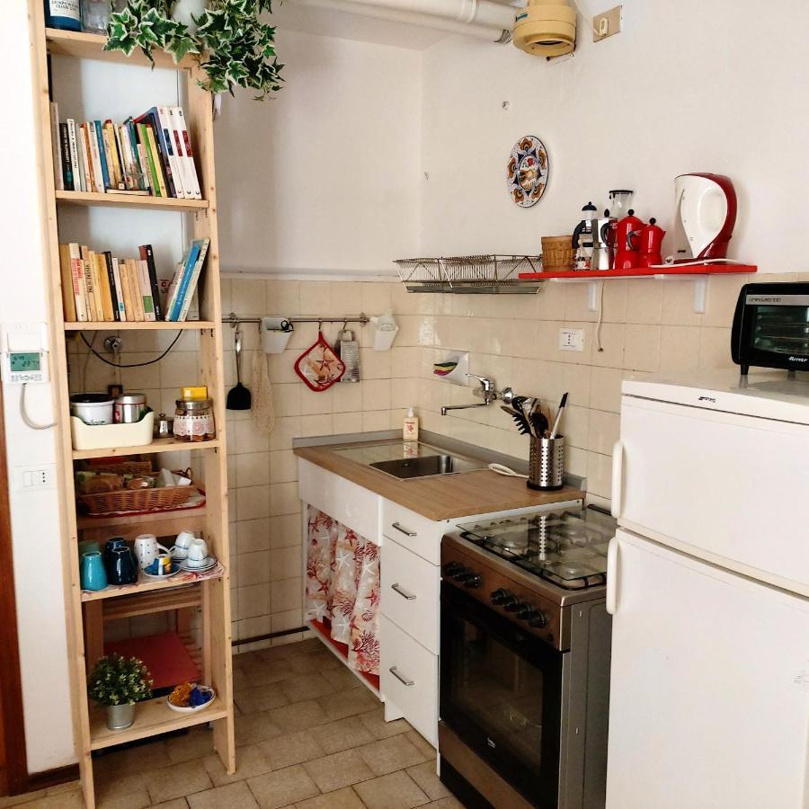 Charming House In Marina Di Ravenna With Fenced Garden Villa ภายนอก รูปภาพ